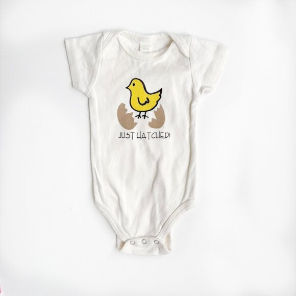 Simply Chickie baby onesie - Picture 1 of 2